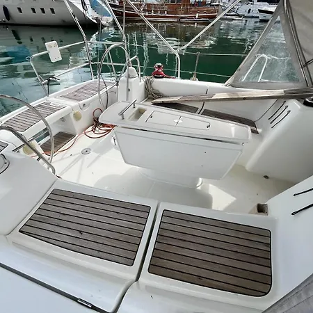 Botel Lion Arslan Fethiye