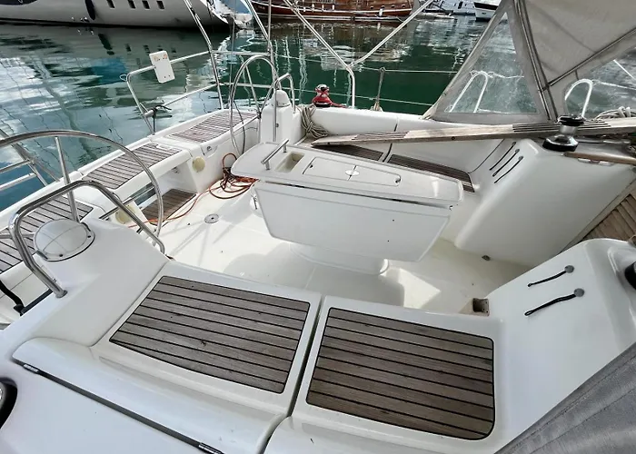 Botel Lion Arslan Fethiye